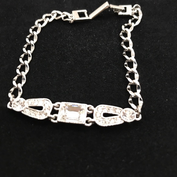 Givenchy Silver-tone Bracelet faceted Bezel Set Crystals Sparkling Bracelet - Picture 7 of 9